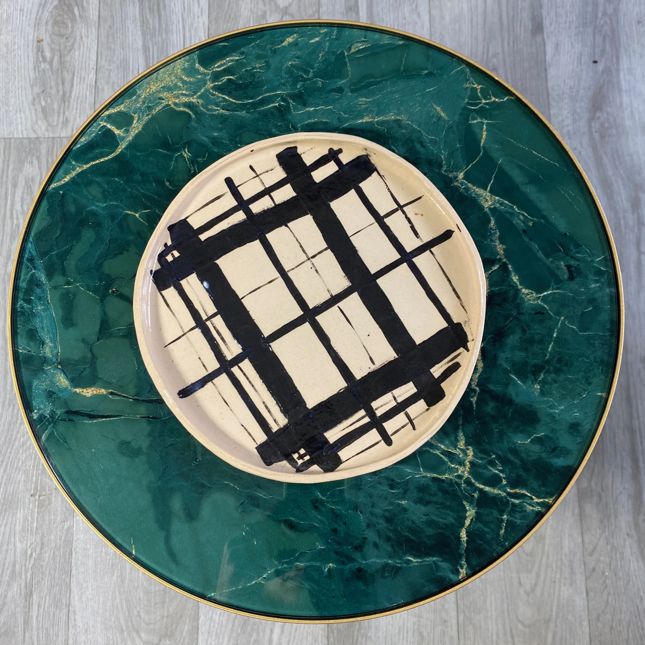 HARLIE BROWN X JEPSONS: BESPOKE COLLECTION - HAND PAINTED MEDIUM CREAM PLATE