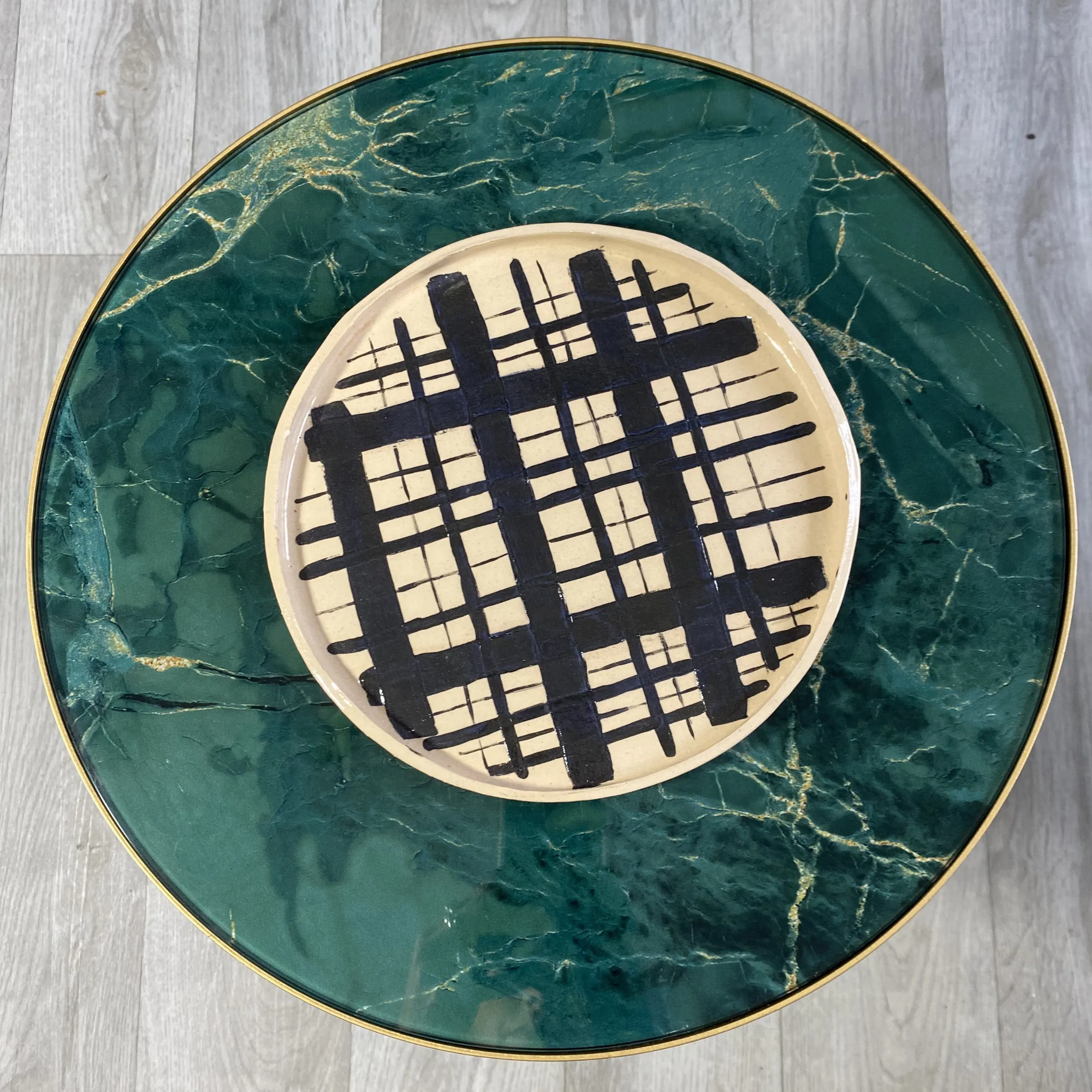 HARLIE BROWN X JEPSONS: BESPOKE COLLECTION - HAND PAINTED MEDIUM CREAM PLATE