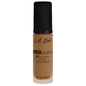 PRO. Matte Foundation Caramel