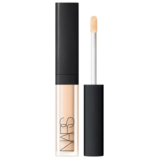 Radiant Creamy Concealer with Medium Coverage