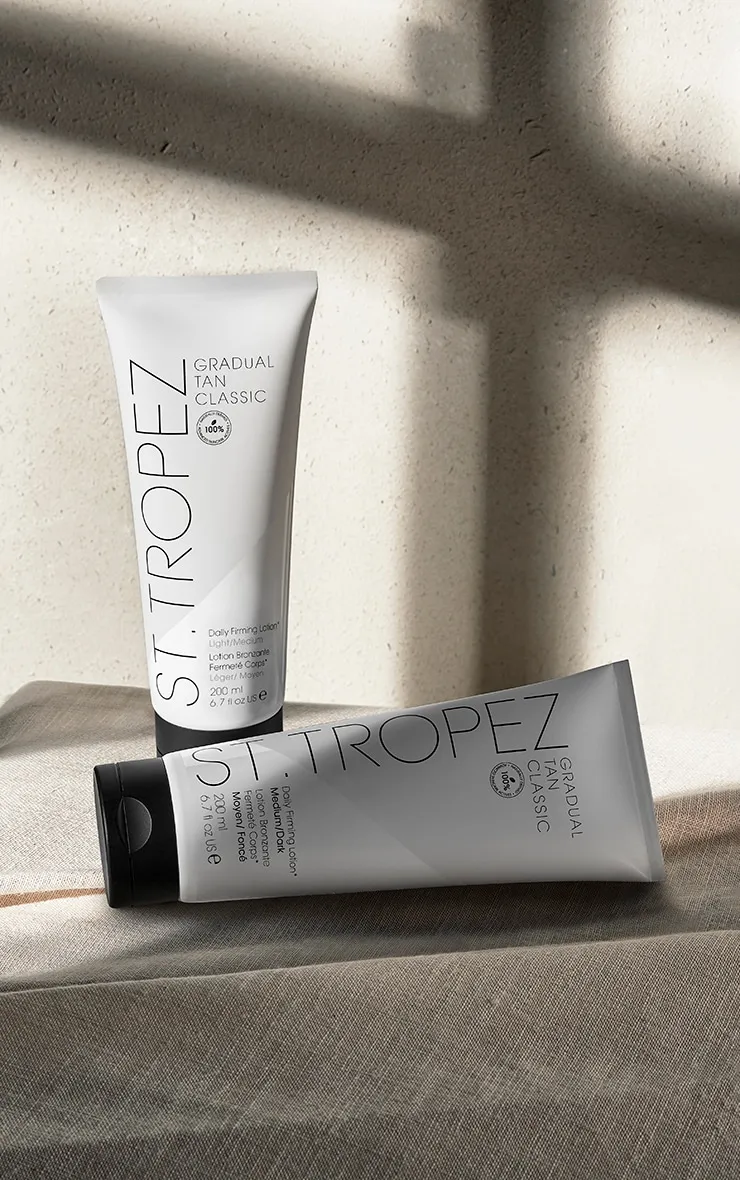 St.Tropez Gradual Tan Lotion Medium/Dark 200Ml