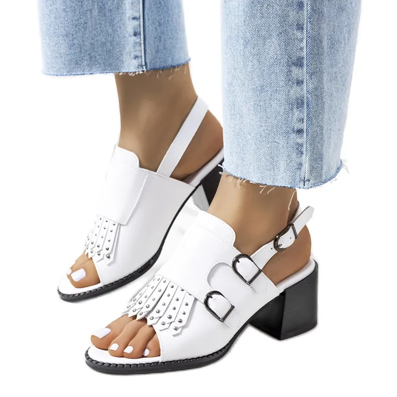 White leather sandals with a Zand shank