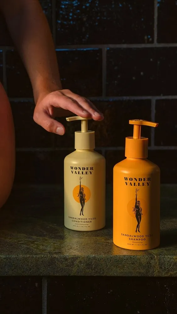 Wonder Valley   Sandalwood Yuzu Conditioner 